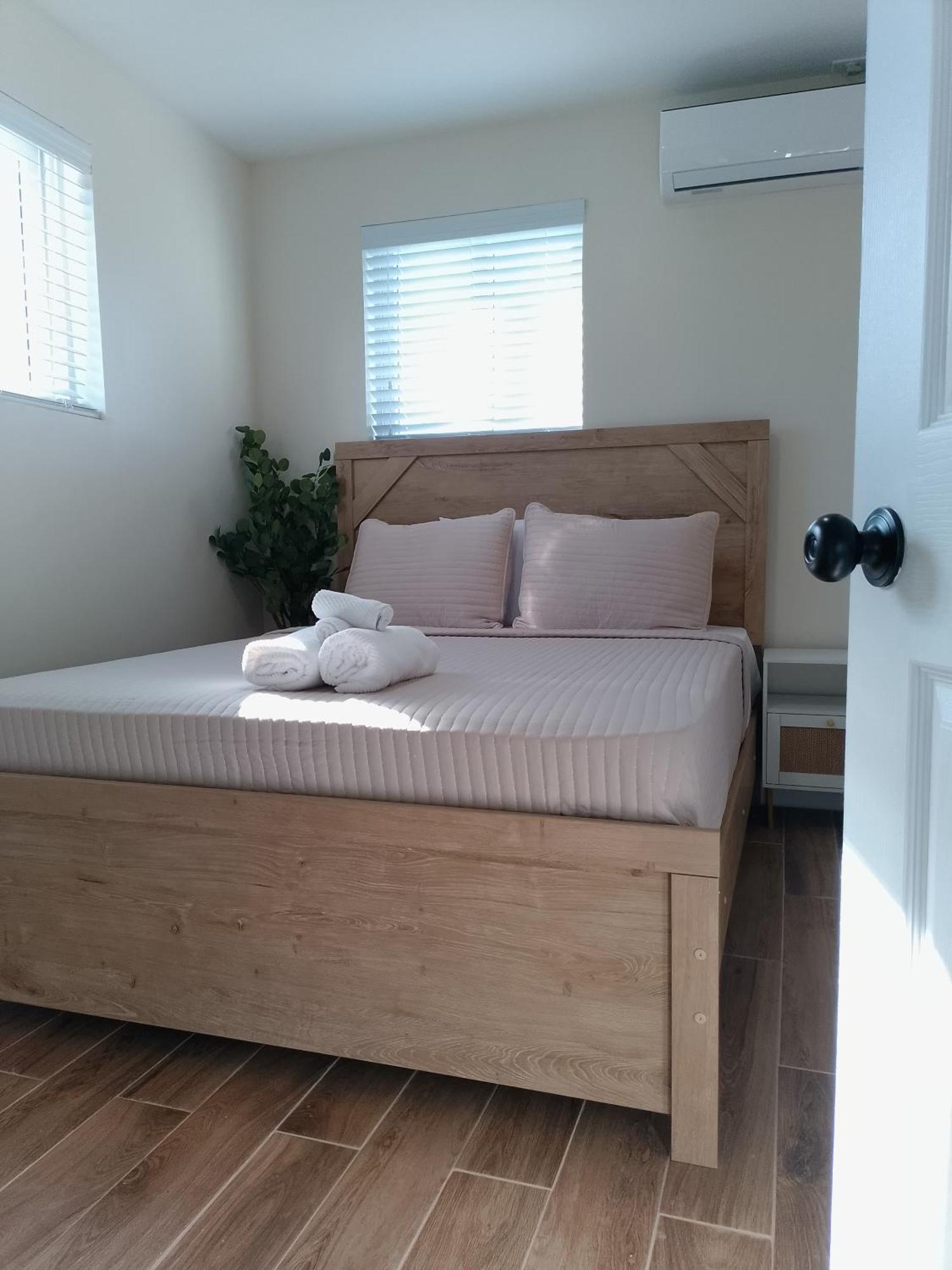 Mcgregor House - By The Bay Apartment *